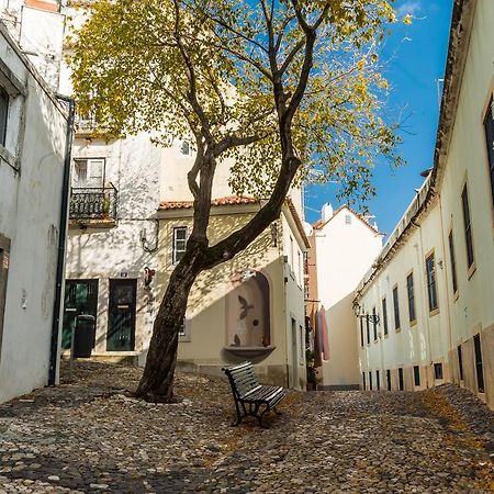 Little Duplex In Alfama Apartment Lisbon Exterior photo